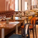 Mercure Cote De Nacre Hotel 4*