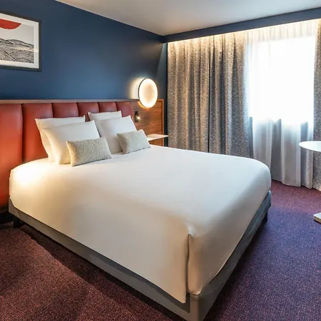 Hotel Mercure Cote De Nacre 4*