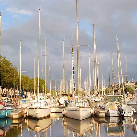 Mercure Cote De Nacre Hotel