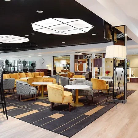 Hotel Mercure Cote De Nacre