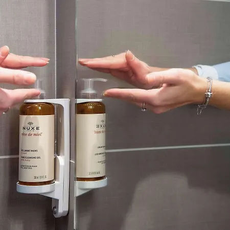 Hotel Mercure Cote De Nacre 4*