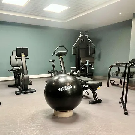 Mercure Cote De Nacre 4*