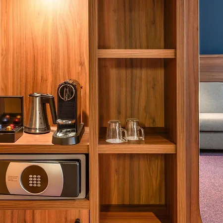 Mercure Cote De Nacre 4* Caen