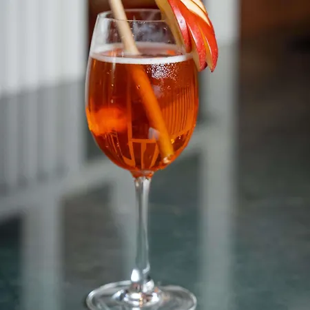 Mercure Cote De Nacre Hotel 4*