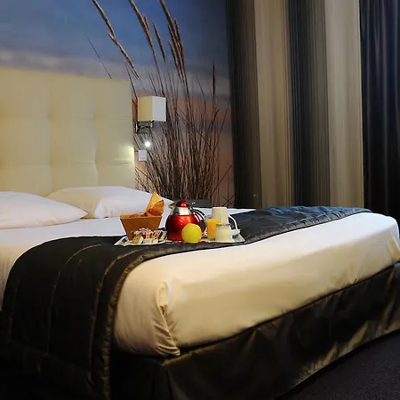 Mercure Cote De Nacre Hotel