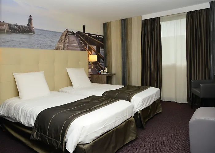 Mercure Cote De Nacre Hotel