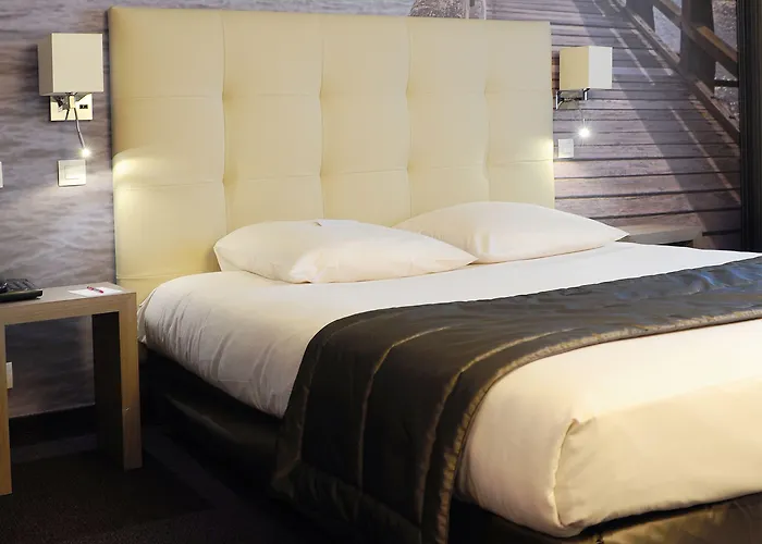 Mercure Cote De Nacre Кан