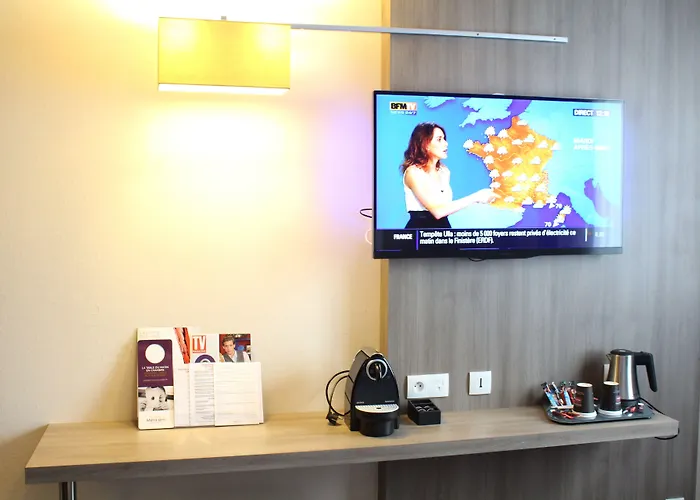 Mercure Cote De Nacre Отель