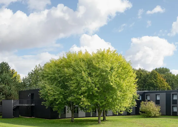 Hotel Mercure Cote De Nacre