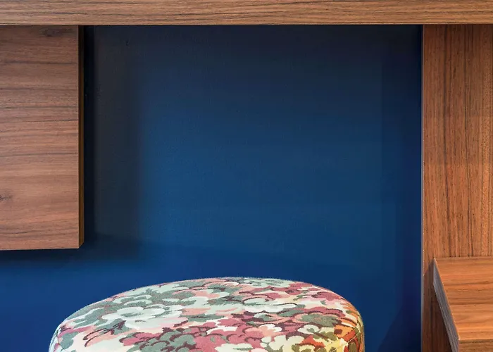 Hotel Mercure Cote De Nacre 4*