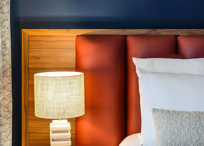 Mercure Cote De Nacre Отель Кан