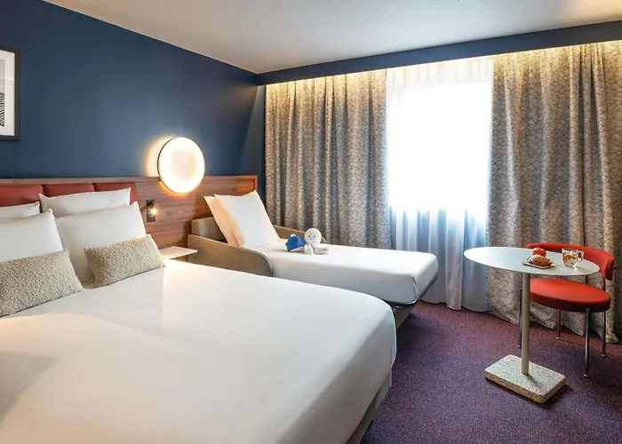 Отель Mercure Cote De Nacre