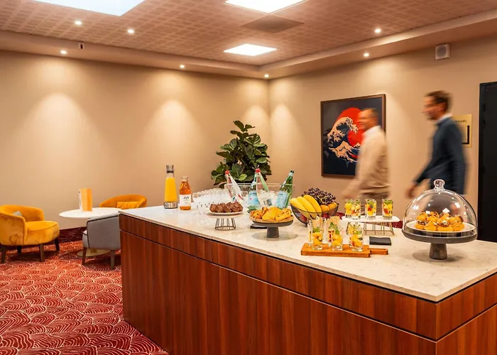 Mercure Cote De Nacre Отель 4*