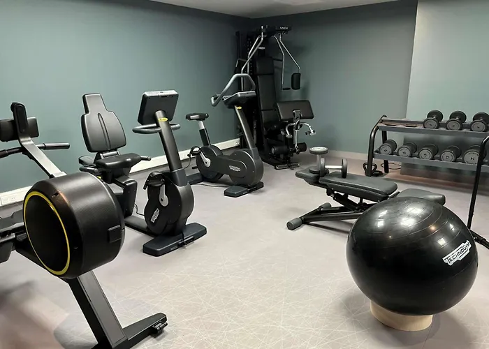 卡昂蔚蓝之珠美居酒店 酒店 凯恩